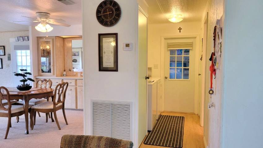 12 Navel Circle a Winter Haven, FL Mobile or Manufactured Home for Sale